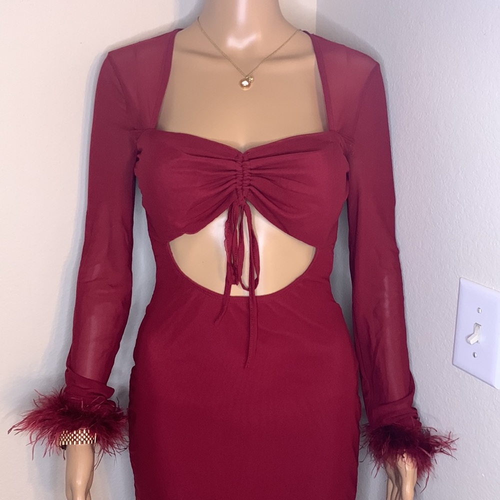 Dress - Picture 2 of 9